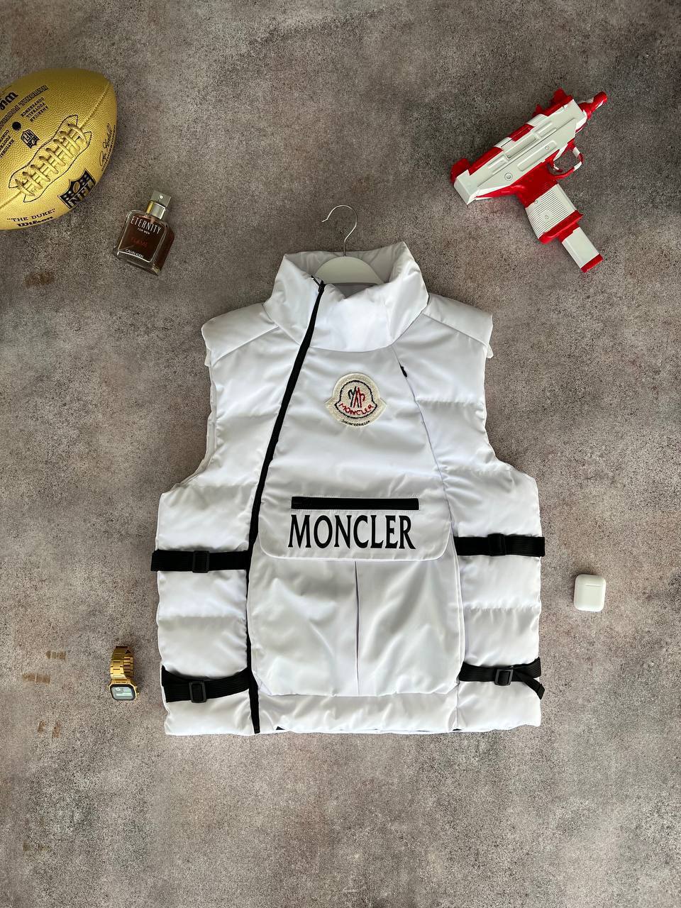 Жилет Moncler — головне фото товару
