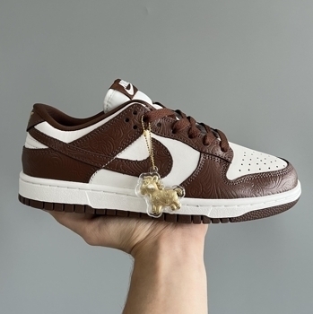 Nike Nike Dunk Low Baroque Carving Year of Horse