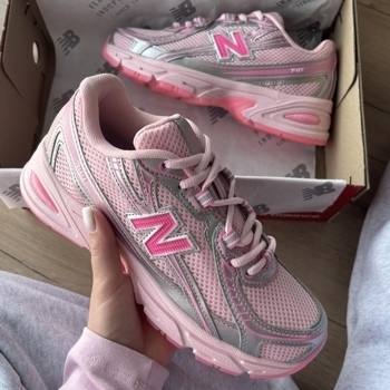 New Balance New Balance 740 Atmos Pink
