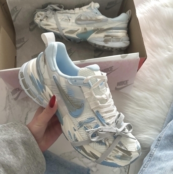 Nike Nike V2K Run Custom White Blue