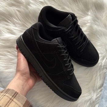 Nike Nike SB Dunk Triple Black