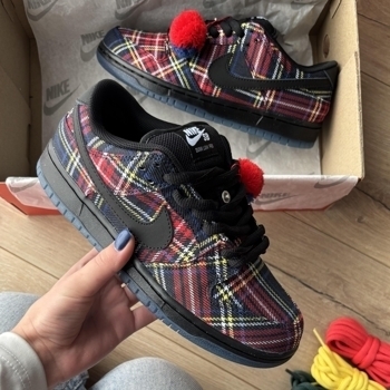 Nike Nike SB Dunk Low Nardwuar