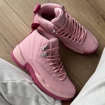 Jordan Jordan 12 Retro Pearl Pink