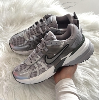 Nike Nike V2K Runtekk Metallic Grey