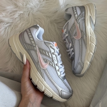 Nike Nike Initiator Silver Beige Pink Swoosh