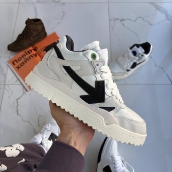 Off-White Off-White Sponge White/Black 📦