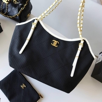 Chanel Chanel Maxi Shopping Bag, фото 6