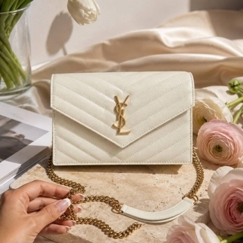 Yves Saint Laurent YSL cassandre gold chain wallet in grain de poudre embossed leather, фото 10