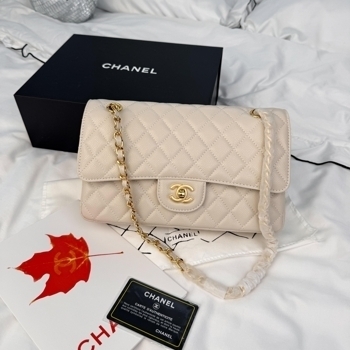 Chanel Chanel Classic Flap 25 Cream Caviar Gold Hardware