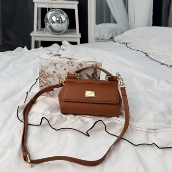 ⭐ PREMIUM Dolce & Gabbana Dolce & Gabbana Mini Sicily Camel Bag