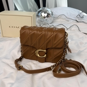 Coach Coach Pillow Tabby Quilted in Camel