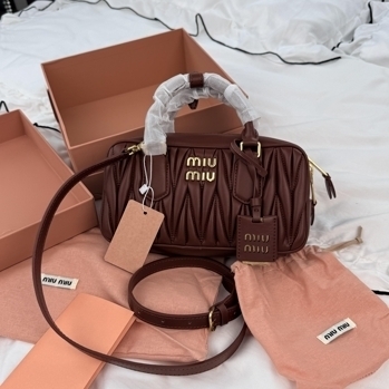 Miu Miu Miu Miu Arcadie Burgundy Leather Bag