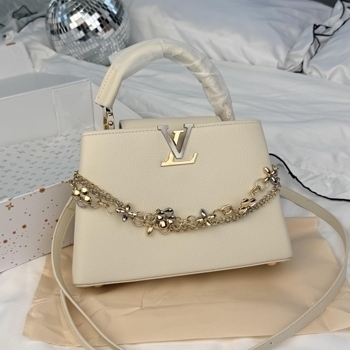 Louis Vuitton Louis Vuitton Capucines BB Cream