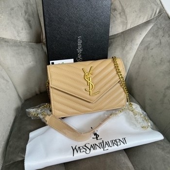 Saint Laurent Saint Laurent Cassandre Chain Wallet Beige / Gold Leather