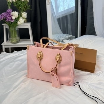 Louis Vuitton Louis Vuitton OnTheGo PM in Pink Monogram Denim