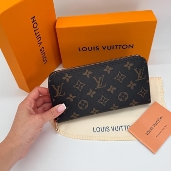 Louis Vuitton Louis Vuitton Zippy Wallet Monogram Reverse