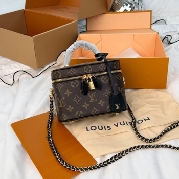 Louis Vuitton Louis Vuitton Vanity Monogram Canvas