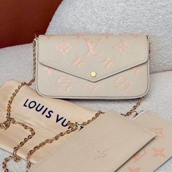 Louis Vuitton Louis Vuitton Felicie Pochette Monogram Empreinte Leather Cream Pink