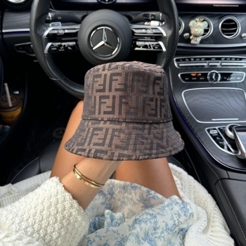 Fendi Панама Fendi