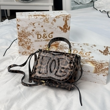 ⭐ PREMIUM Dolce & Gabbana Dolce & Gabbana DG Logo Leopard Patent Mini Bag