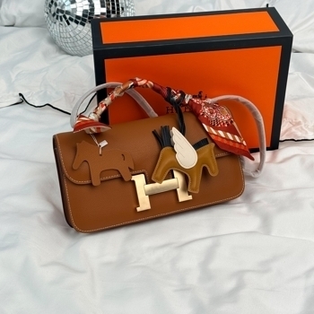 Hermes Hermes Constance 26 Bag in Caramel with Gold